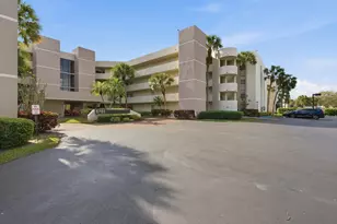 5701 Camino Del Sol, Boca Raton, FL 33433 - Photo 3