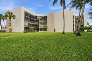 5701 Camino Del Sol, Boca Raton, FL 33433 - Photo 7