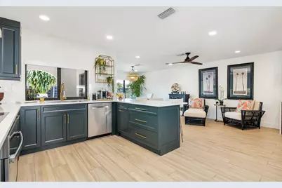 300 Edmor Road, West Palm Beach, FL 33405 - Photo 15