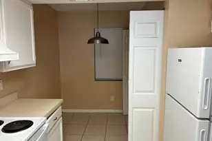 2513 S 17th St, Fort Pierce, FL 34982 - Photo 7