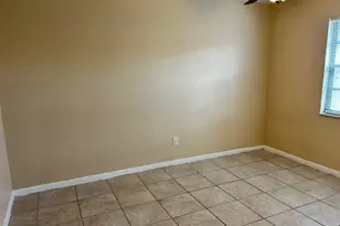 2513 S 17th St, Fort Pierce, FL 34982 - Photo 9