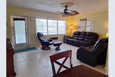 305 Andover L, West Palm Beach, FL 33417 - Photo 9