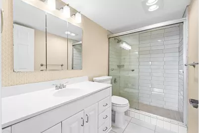 800 Jeffery Street #208, Boca Raton, FL 33487 - Photo 9