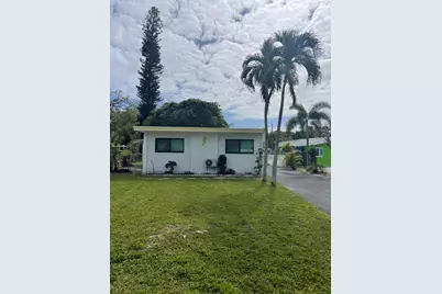 354 Manchester Street, Boca Raton, FL 33487 - Photo 1