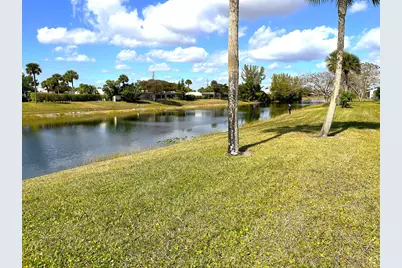 229 Lake Meryl Drive, West Palm Beach, FL 33411 - Photo 17