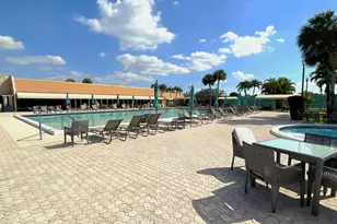 229 Lake Meryl Dr, West Palm Beach, FL 33411 - Photo 21