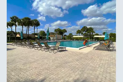 229 Lake Meryl Drive, West Palm Beach, FL 33411 - Photo 23