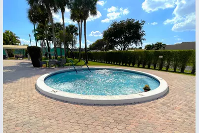 229 Lake Meryl Drive, West Palm Beach, FL 33411 - Photo 23