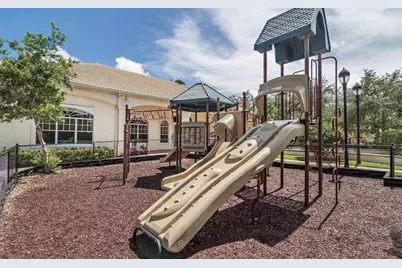 9212 W Myrtlewood Circle W, Palm Beach Gardens, FL 33418 - Photo 45