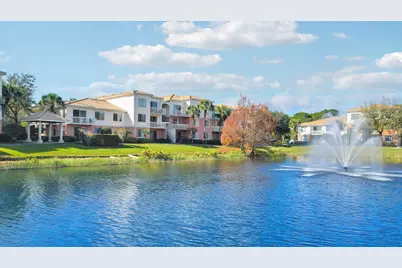 9212 W Myrtlewood Circle W, Palm Beach Gardens, FL 33418 - Photo 1