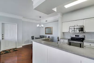 9212 W Myrtlewood Circle W, Palm Beach Gardens, FL 33418 - Photo 13