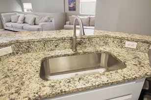 110 Lighthouse Cir, Tequesta, FL 33469 - Photo 23