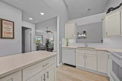 6552 Chasewood Drive #F, Jupiter, FL 33458 - Photo 11