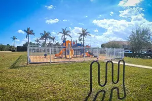 2142 SW Newport Isles Blvd, Port Saint Lucie, FL 34953 - Photo 27