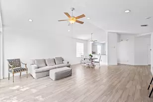 9790 Scribner Ln, Wellington, FL 33414 - Photo 5