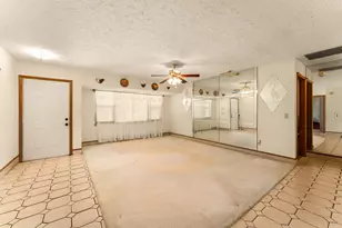 1962 SW Libra Ln, Port Saint Lucie, FL 34984 - Photo 5