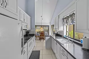 125 Seashore Dr, Jupiter, FL 33477 - Photo 5