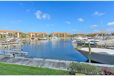 1301 Seafarer Circle #405, Jupiter, FL 33477 - Photo 29