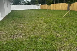 2118 SW Alloway Ave, Port Saint Lucie, FL 34953 - Photo 17