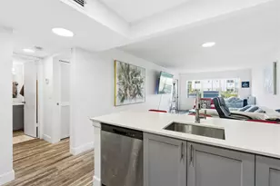 1502 S Lakeside Dr, Lake Worth Beach, FL 33460 - Photo 15