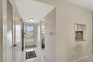 104 Plymouth M, West Palm Beach, FL 33417 - Photo 3