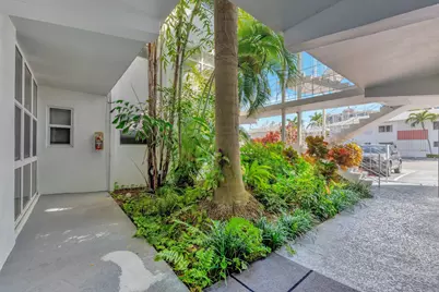 2717 Yacht Club Boulevard #6a, Fort Lauderdale, FL 33304 - Photo 7