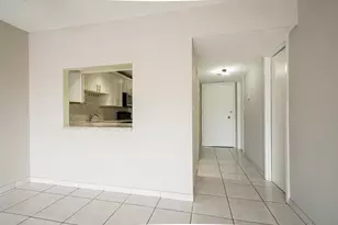 2200 E Hallandale Beach Blvd, Hallandale Beach, FL 33009 - Photo 27