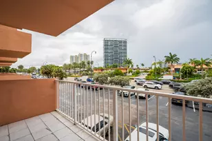2200 E Hallandale Beach Blvd, Hallandale Beach, FL 33009 - Photo 11