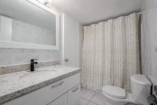 2200 E Hallandale Beach Blvd, Hallandale Beach, FL 33009 - Photo 17