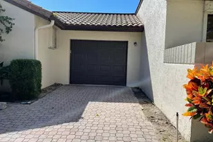 420 Ashwood Pl, Boca Raton, FL 33431 - Photo 3