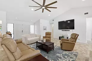 3 Old Fence Rd, Palm Beach Gardens, FL 33418 - Photo 3