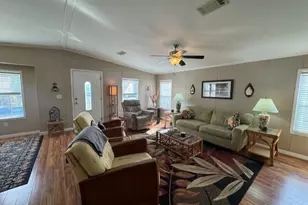 6927 SE Delegate St, Hobe Sound, FL 33455 - Photo 9