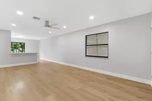 2240 86th Dr, Vero Beach, FL 32966 - Photo 9