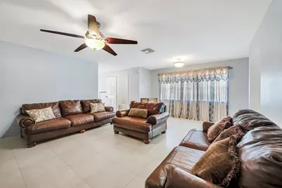 845 Imperial Lake Road, West Palm Beach, FL 33413 - Photo 11