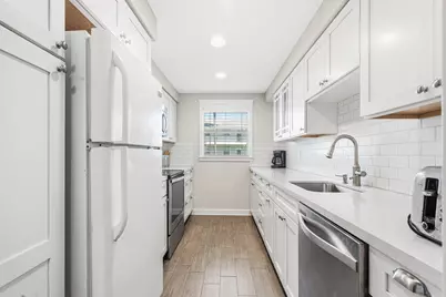 2440 SW 22nd Avenue #703, Delray Beach, FL 33445 - Photo 11