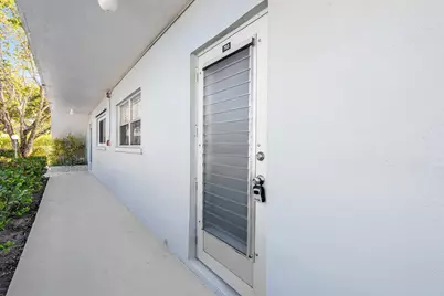 2440 SW 22nd Avenue #703, Delray Beach, FL 33445 - Photo 3