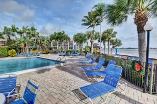 7030 Half Moon Cir, Hypoluxo, FL 33462 - Photo 5