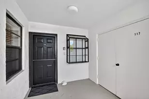 7030 Half Moon Cir, Hypoluxo, FL 33462 - Photo 7