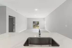 6215 4th Ln, Vero Beach, FL 32968 - Photo 5