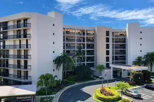 5279 Fountains Dr S, Lake Worth, FL 33467 - Photo 1