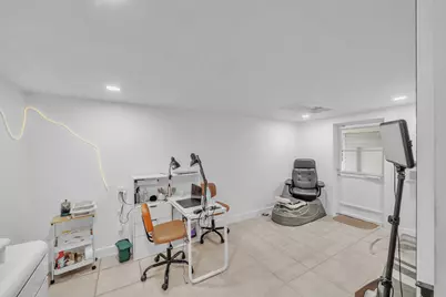 141 Plantation Boulevard, Lake Worth, FL 33467 - Photo 15