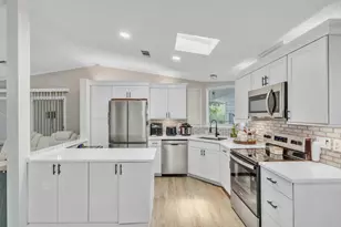 141 Plantation Blvd, Lake Worth, FL 33467 - Photo 11