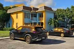 4951 Wedgewood Way, West Palm Beach, FL 33417 - Photo 1