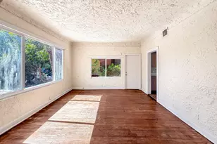 619 30th St, West Palm Beach, FL 33407 - Photo 23