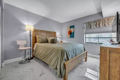 162 Capri D, Delray Beach, FL 33484 - Photo 11