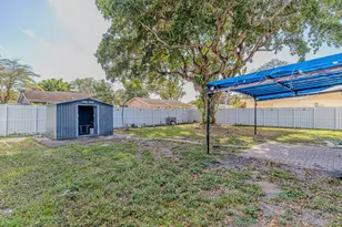 7808 SW 7th Ct, North Lauderdale, FL 33068 - Photo 9