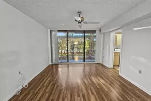 2811 Village Blvd, West Palm Beach, FL 33409 - Photo 9