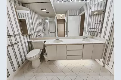 2811 Village Boulevard #101, West Palm Beach, FL 33409 - Photo 19