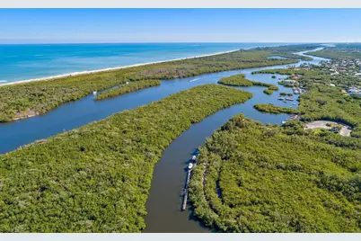 6024 SE Crooked Oak Avenue, Hobe Sound, FL 33455 - Photo 45