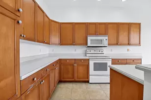 2431 Westmont Dr, West Palm Beach, FL 33411 - Photo 19